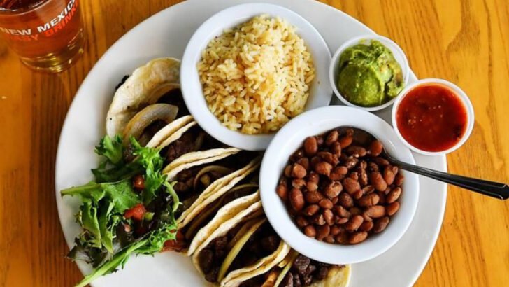 This New Mexico Green Chile Café Won People Over With Honest, Everyday Flavor