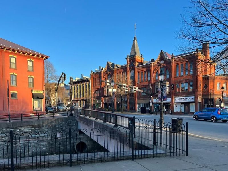 Historic Diamond and Talleyrand Park Stroll