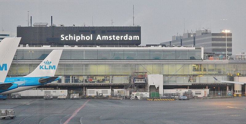 Amsterdam Schiphol Airport (AMS)