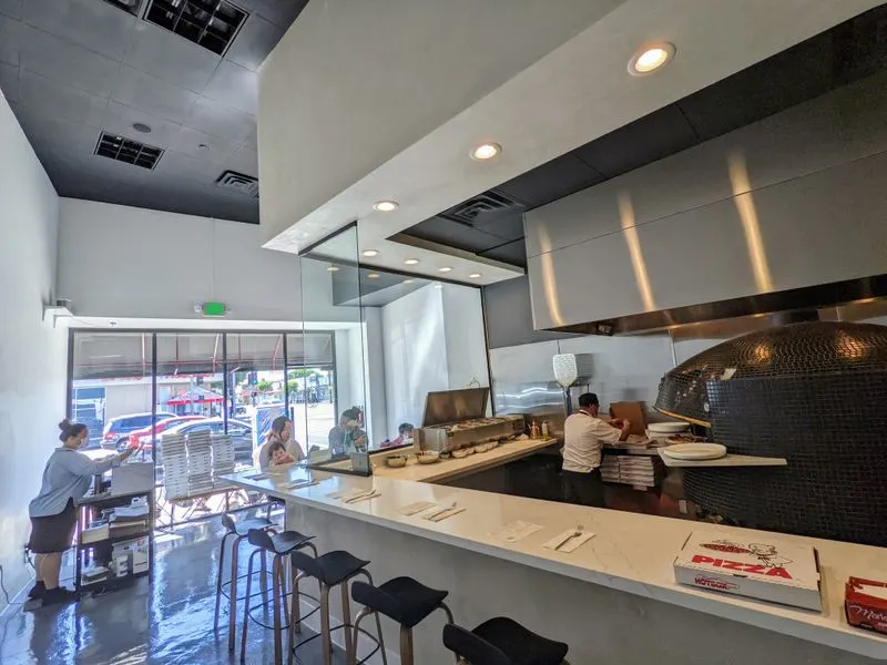 Pizzeria Sei (Los Angeles)