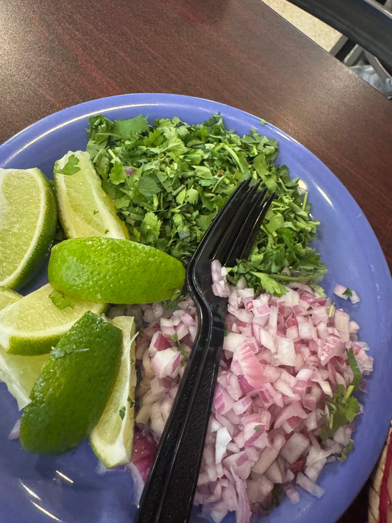 Weekend Atmosphere, Local Rhythm