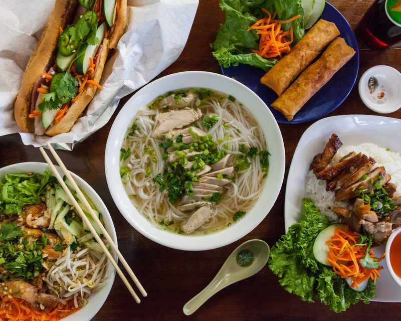 Pho Hoa Noodle Soup – Minneapolis