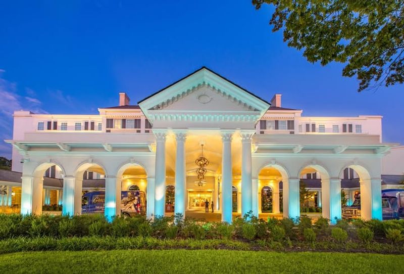 Guest House at Graceland - Memphis
