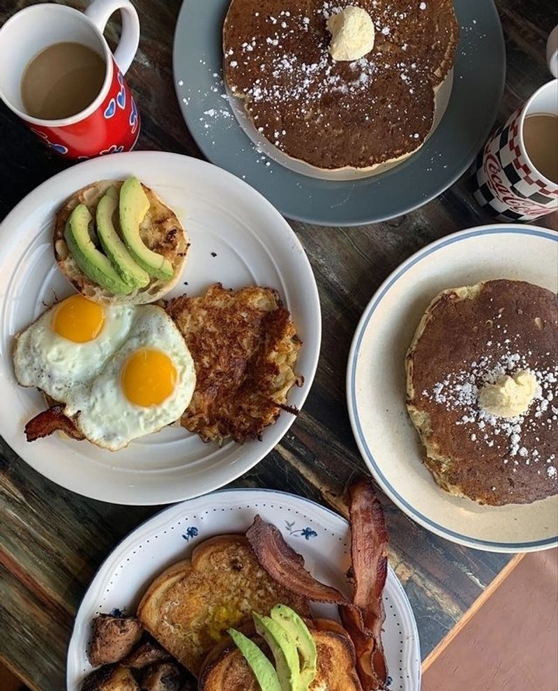 Eggs Over Frankfort — Louisville / Frankfort area