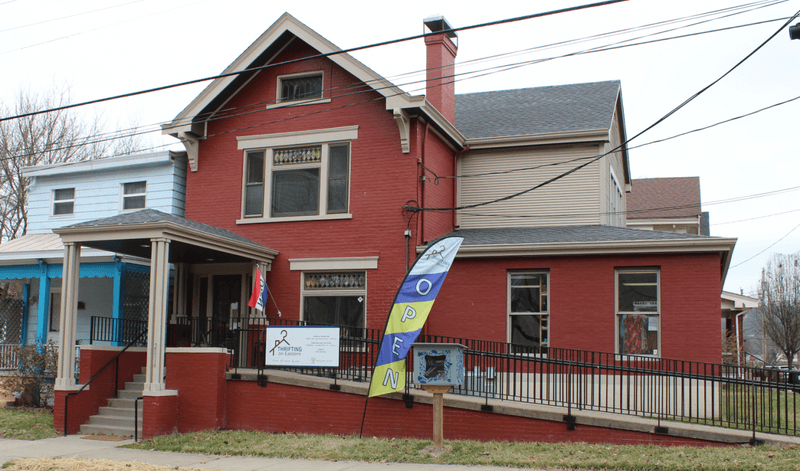 Thrifting on Eastern