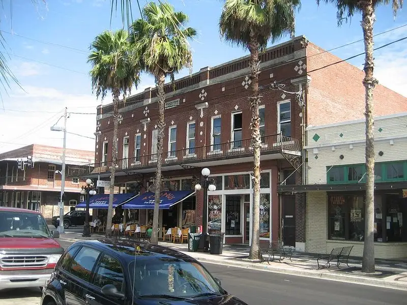 Cuban and Spanish Immigration Waves