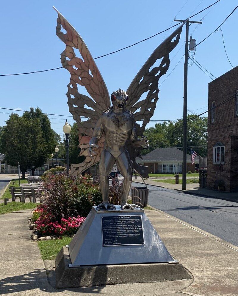 West Virginia – Mothman Statue, Point Pleasant