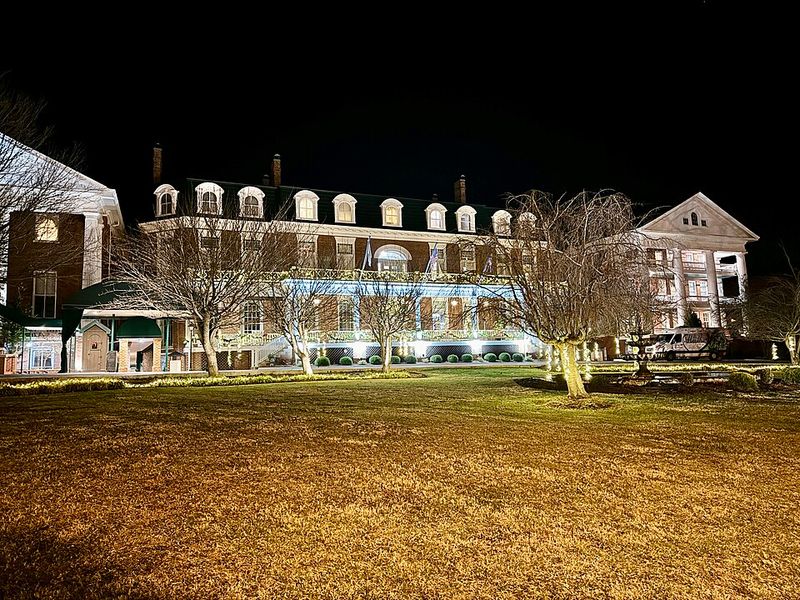 Martha Washington Inn & Spa