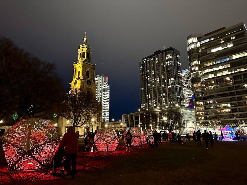 Wisconsin – Milwaukee’s Cathedral Square “Christmas in the Park”