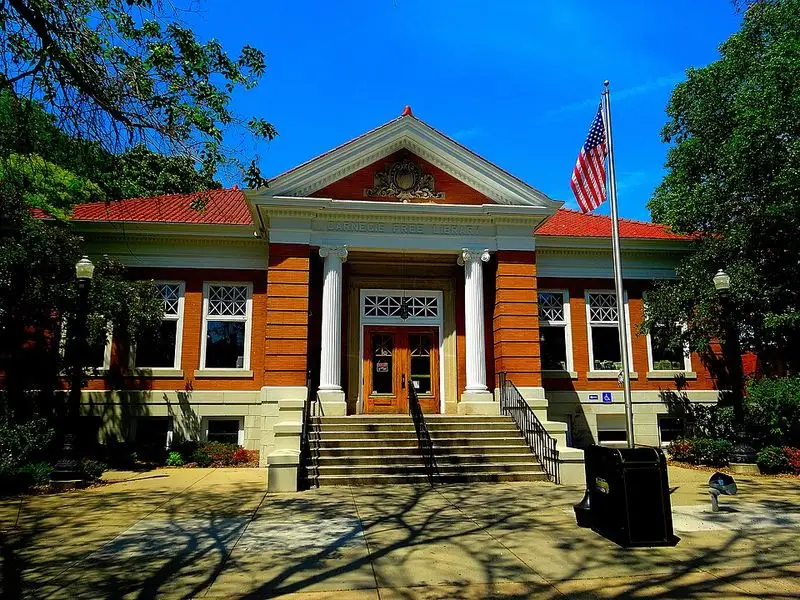 Baraboo Public Library