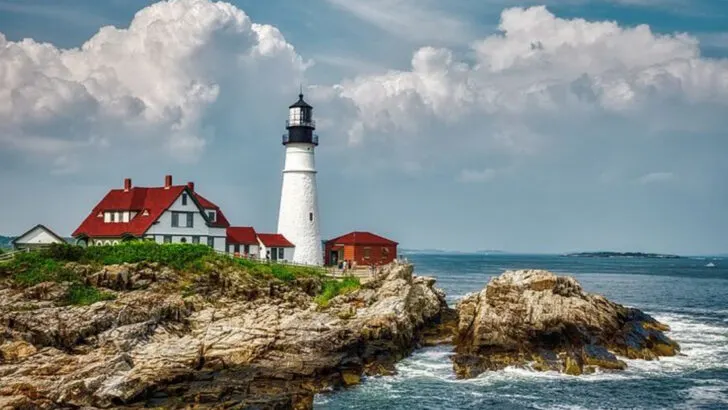 You can’t say you’ve experienced New England until you’ve visited these 10 timeless sites