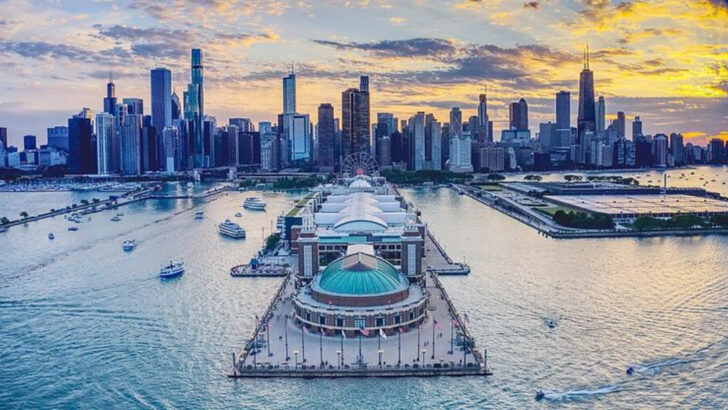 You haven’t experienced Illinois until you’ve visited these 12 iconic destinations