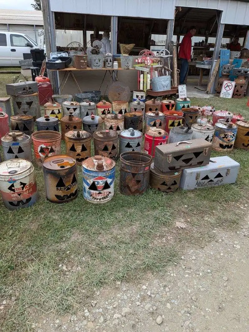 Rutledge Flea Market - Rutledge