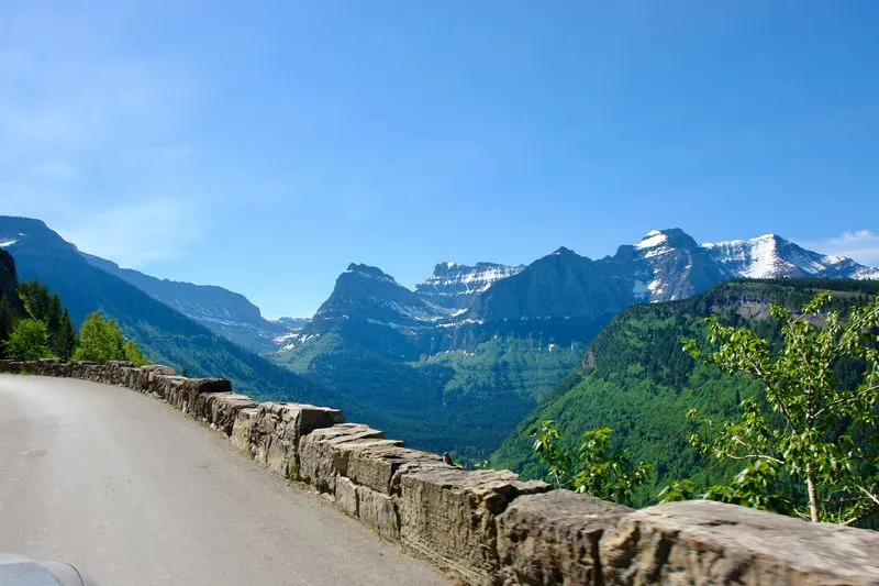 Going-to-the-Sun Road (Glacier National Park)