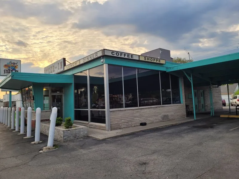 Steer-In (Indianapolis)