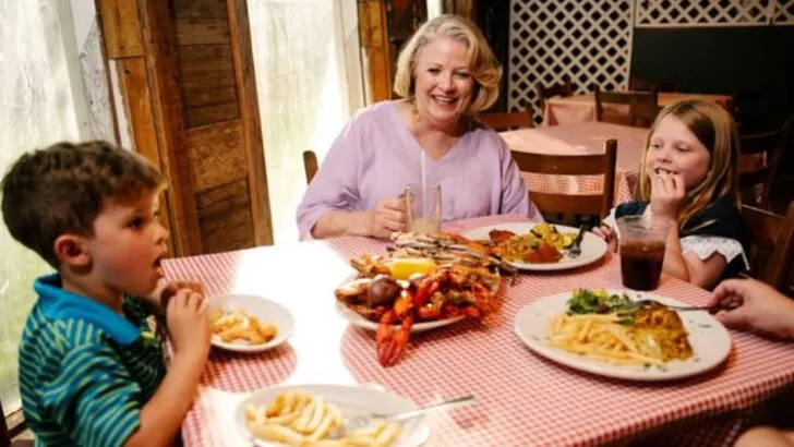 11 Louisiana Plate-Lunch Cafés Where the Steam Table Hasn’t Changed in Years