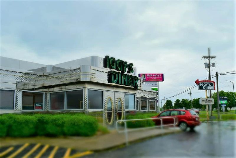 Iggy’s Diner — Carthage