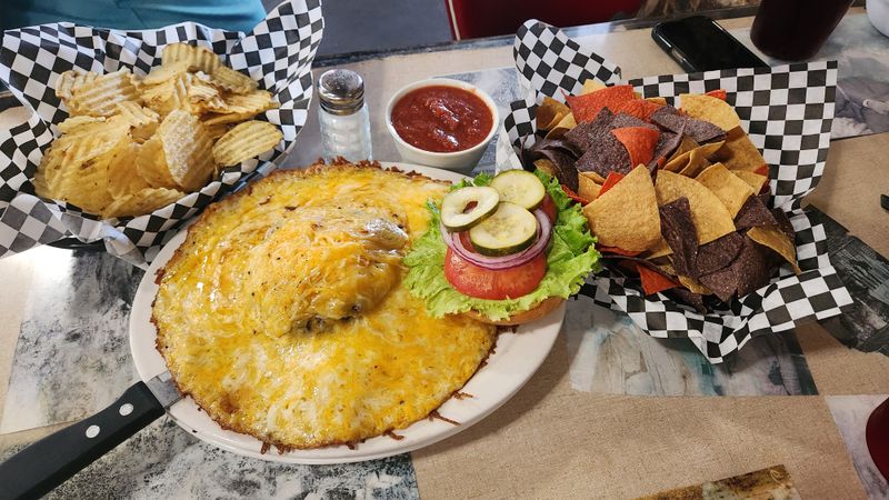 Ozark Caf&eacute;, Jasper