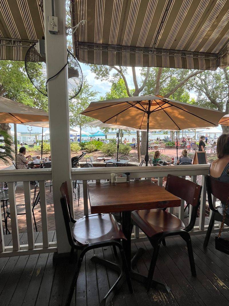 Plums Restaurant