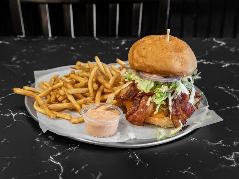MELT Gourmet Cheeseburgers