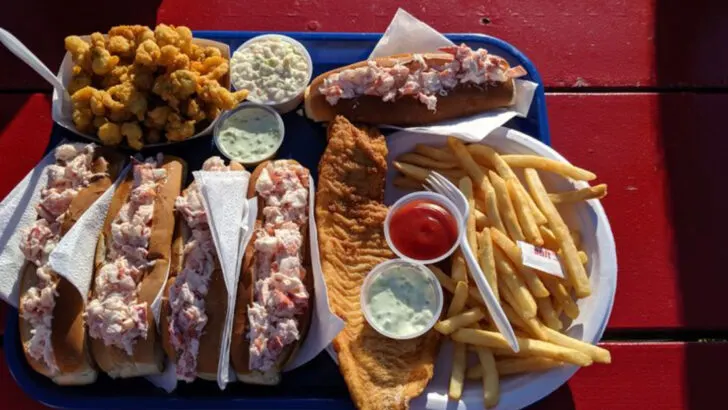 12 Maine Coastal Shacks Where the Chowder Pot Sets the Afternoon Rhythm