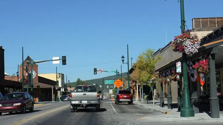 12 U.S. Winter Towns Suddenly Seeing Visitor Surges They Never Expected