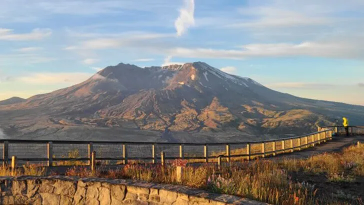 12 Washington Stops That Make Long Drives More Interesting