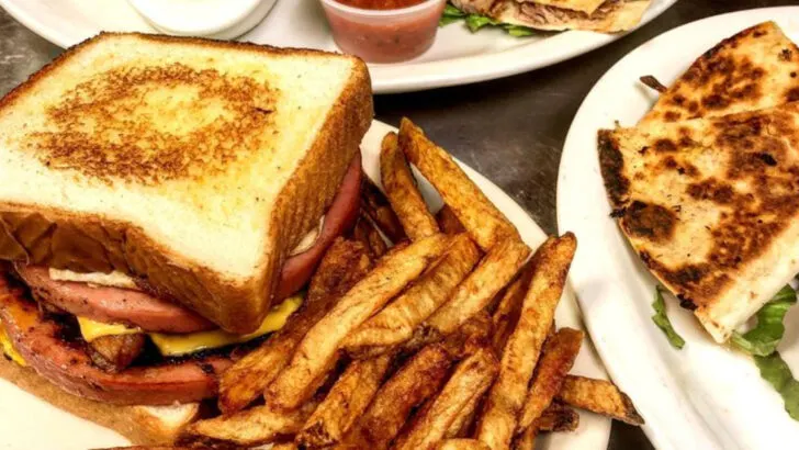 14 Mississippi Diners Offering Warm, Classic Breakfasts Throughout the Year