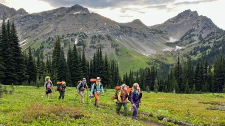 14 Simple Ways Families Make Vacations More Affordable Without Cutting the Fun