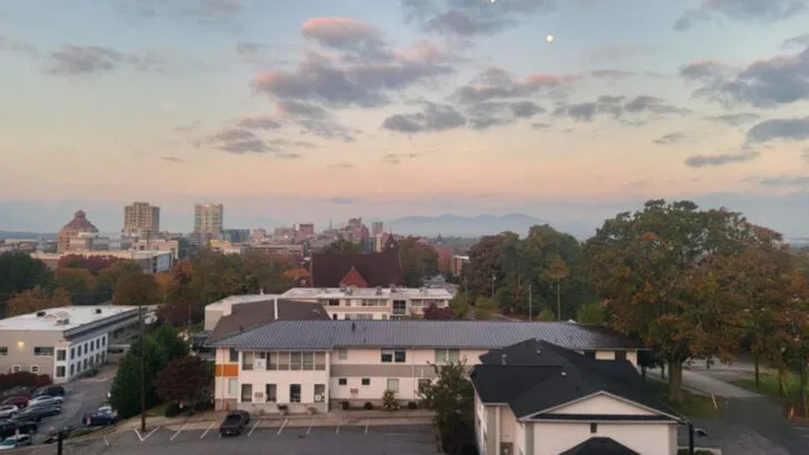 14 U.S. Winter Towns Facing Shorter Snow Seasons and Finding New Ways to Attract Visitors