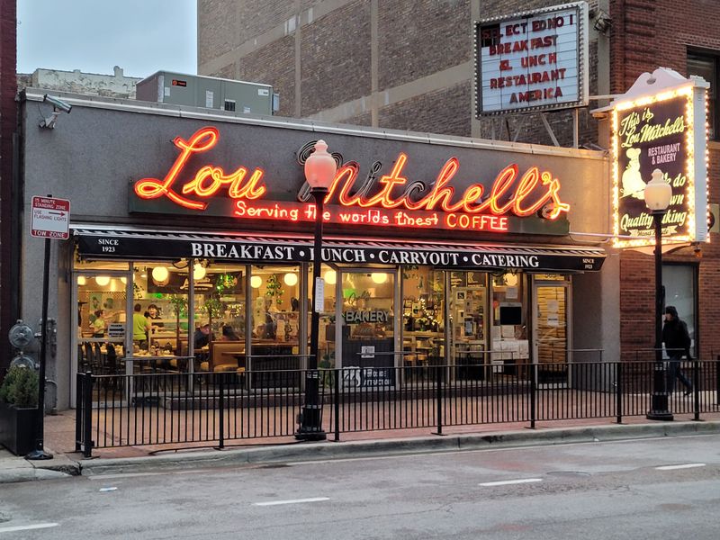 Lou Mitchell’s — Chicago, IL
