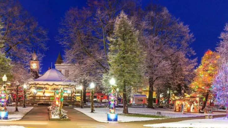 15 Iowa small towns I passed while holiday lights were going up and hope to revisit when they’re glowing