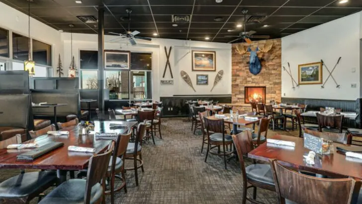 15 Kansas holiday buffets that locals keep on their list for winter gatherings