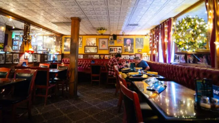 15 New Jersey hole-in-the-wall spots folks weave into their usual routines