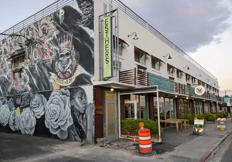 Esther&rsquo;s Kitchen