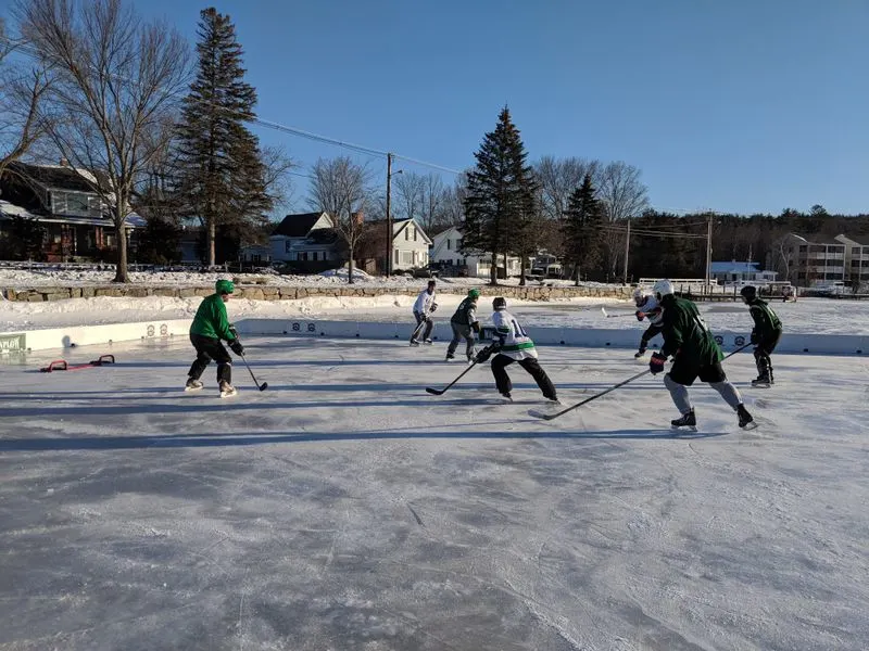 Pond Hockey Classic, Meredith