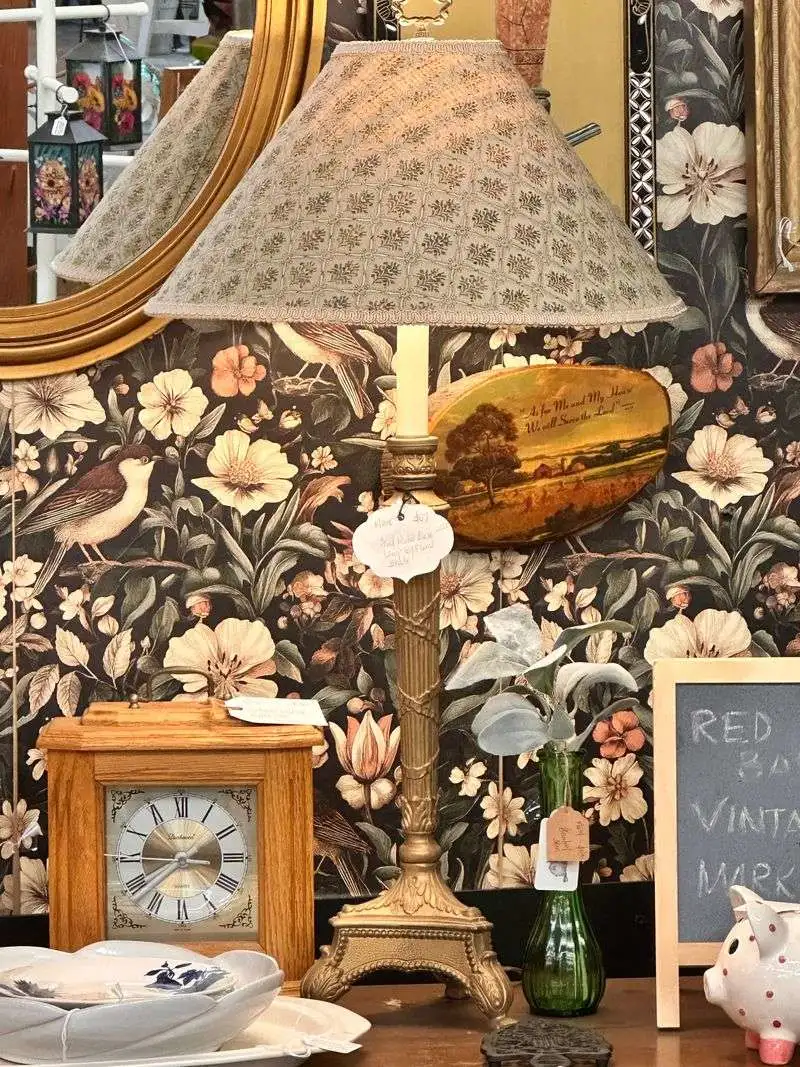 Crossroads Antique Mall, Staunton