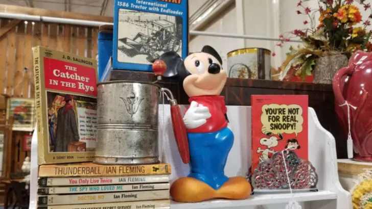 5 Virginia Antique Shops Filled With the Kind of Finds People Drive Out of Their Way For