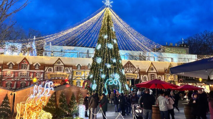 6 Pacific Northwest Christmas markets that bring out the region’s holiday spirit