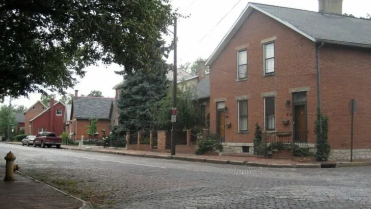 7 Ohio Villages I Rushed Through Before Christmas and Want to Revisit at a Slower Pace