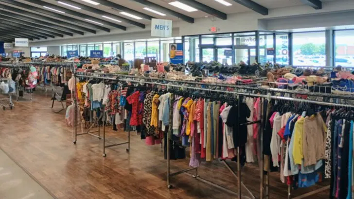 7 Sprawling Secondhand Stores in Ohio Shoppers Happily Plan Around