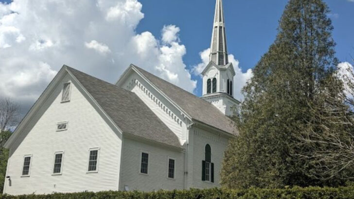 7 Vermont Villages I Drove Through on a Leaf-Peeping Drive and Want to Return Without the Crowd