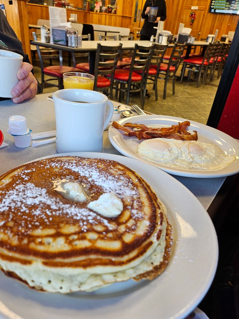 West End Diner &mdash; Leominster
