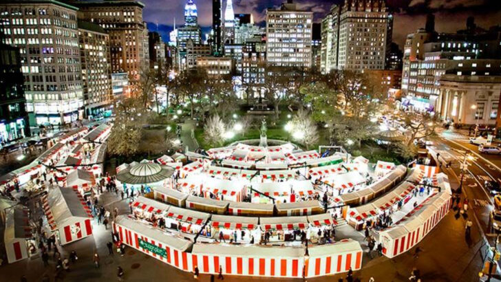 8 New York City Christmas Markets that Bring a Festive Glow to the Winter Season