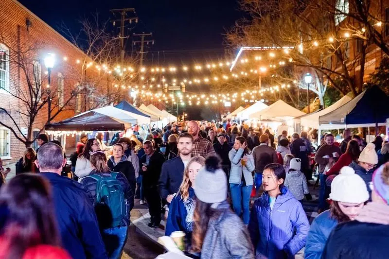 Charlottesville Holiday Market on Water Street