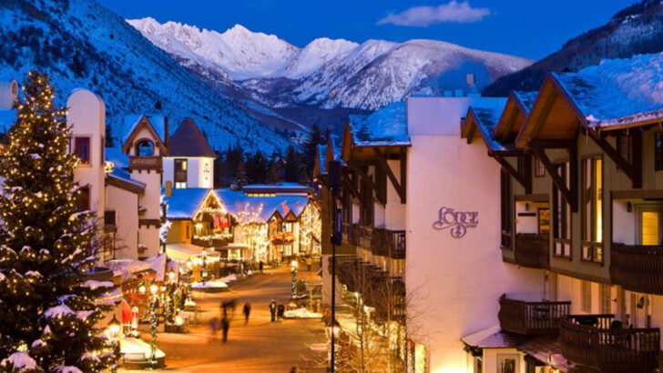 9 American resorts that become lively winter escapes once the holidays arrive