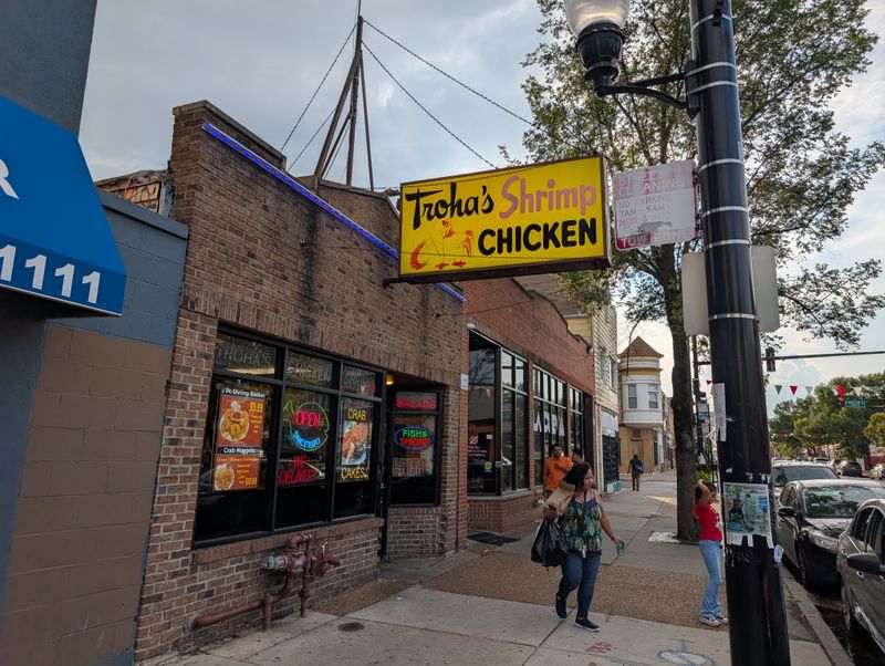 Troha’s Chicken & Shrimp House (Chicago)