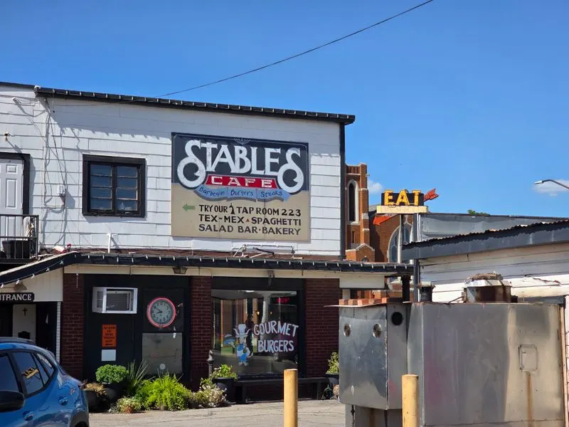 Stables Cafe - Guthrie