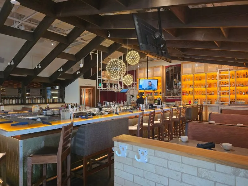 Founding Farmers - Tysons