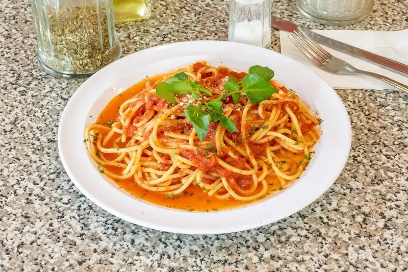 The Secret Sauce: Domenic&rsquo;s Marinara